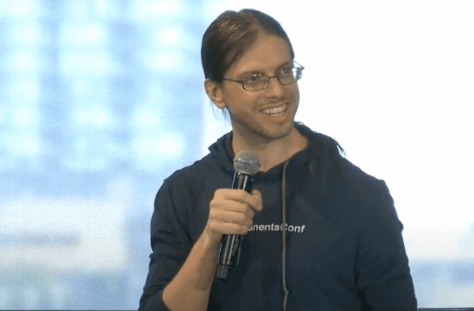 Rick Giner delivering a presentation at Components Conf